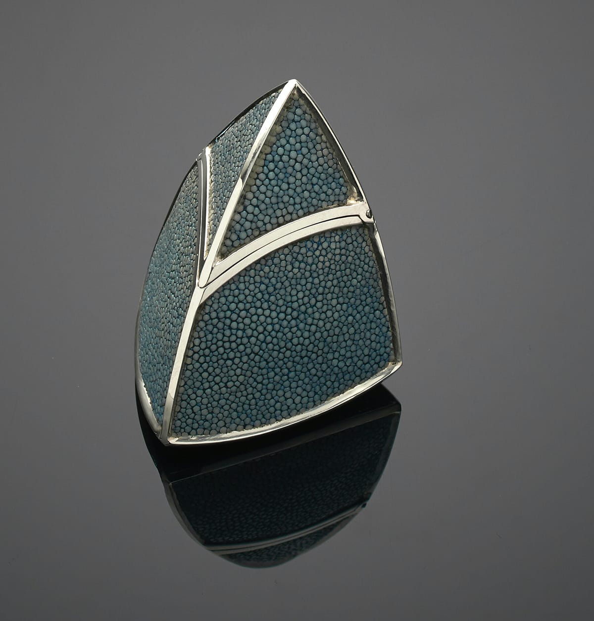 silver & green box